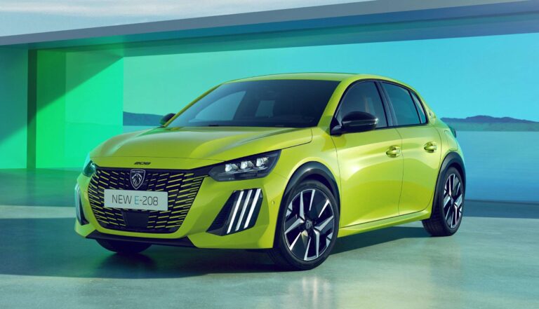 Peugeot 208 ganha visual mais esportivo e novas tecnologias