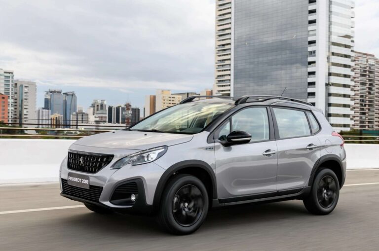 SUV Peugeot 2008 chega à linha 2024; veja conteúdo e preços
