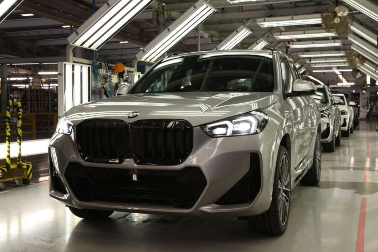 BMW celebra marca de 90 mil automóveis produzidos no Brasil