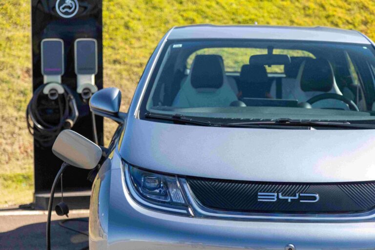 BYD terá 3 fábricas na Bahia, inclusive de carros elétricos