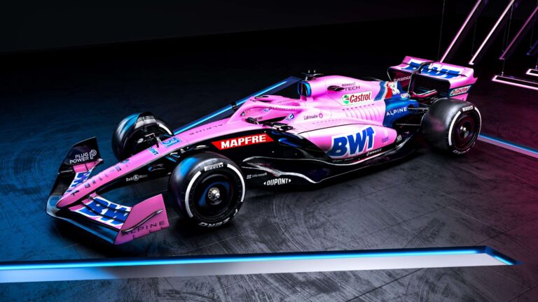 Alpine lança segunda pintura, toda rosa, para corridas iniciais