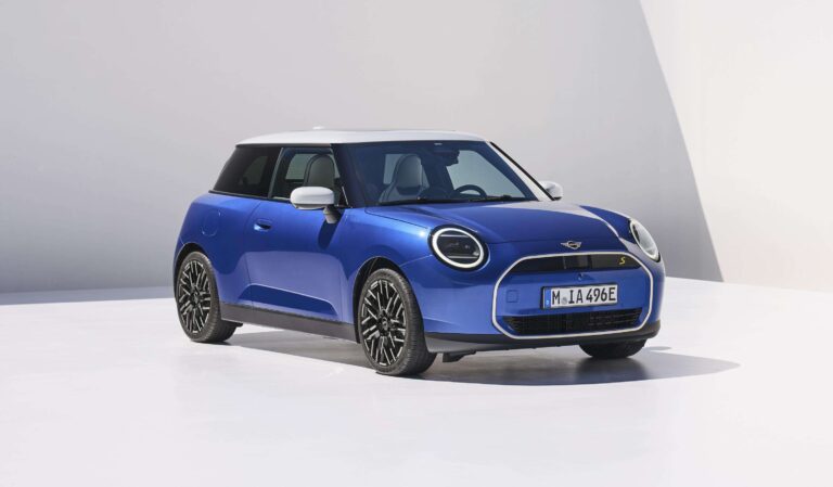 Mini Cooper chega à 5ª geração mais ênfase no elétrico