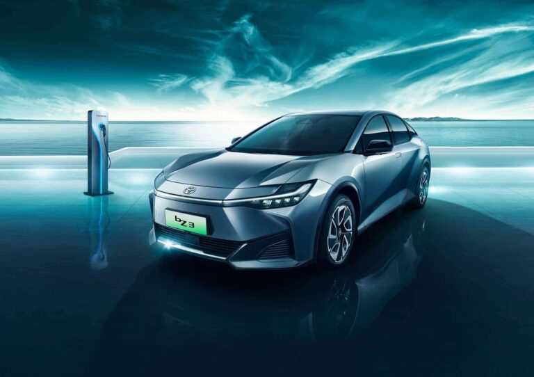 Rivais em carros elétricos, Toyota e BYD se unem pelo sedã bZ3