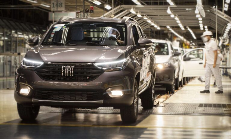 Fiat tem antídoto para Nova Montana e dobra aposta na Nova Strada