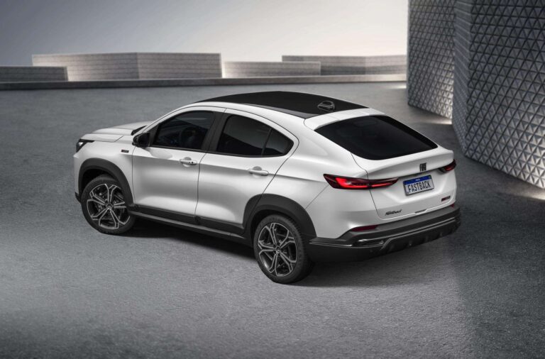 Fiat Fastback tem desconto de R$ 10 mil; Pulse de R$ 4 mil