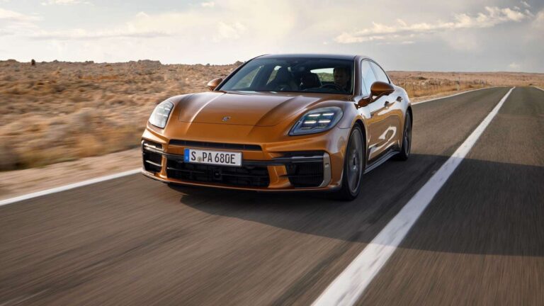 Novo Porsche Panamera tem até 680 cv e chega ao Brasil em 2024