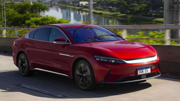 BYD Han esgota primeiro lote da pré-venda em um mês