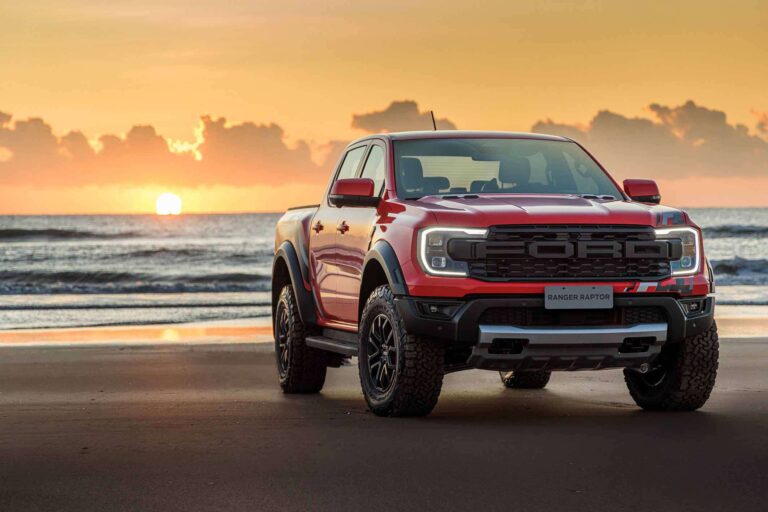 Ranger Raptor começa a ser vendida no Brasil por R$ 448.600