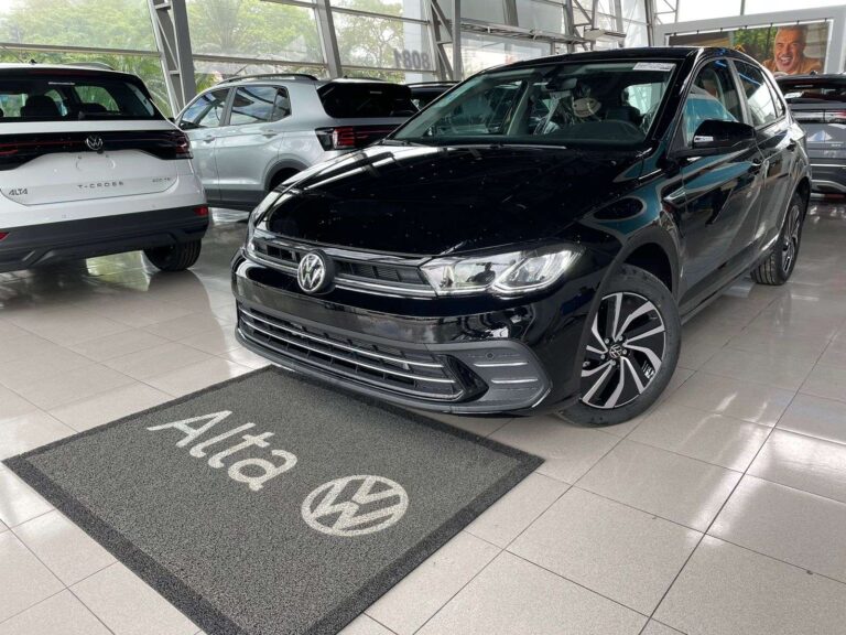 Volkswagen Polo tem projeção de 15 mil vendas para abril