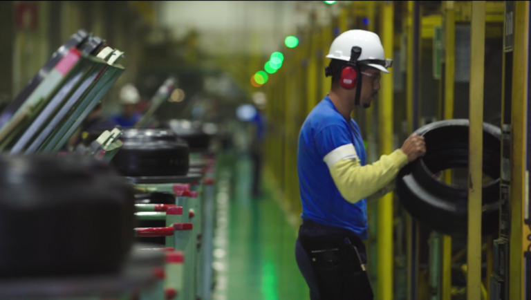 Dunlop supera marca de 51 milhões de pneus produzidos no Brasil