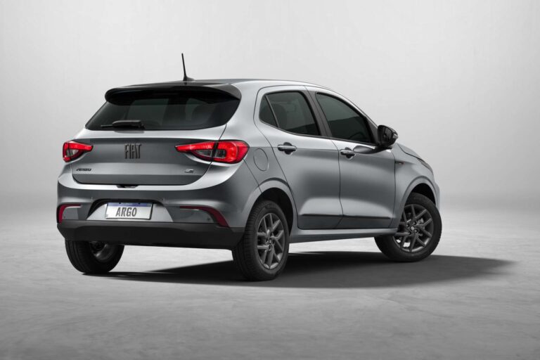 Fiat aumenta preços de Mobi, Argo e Cronos em até R$ 1,5 mil