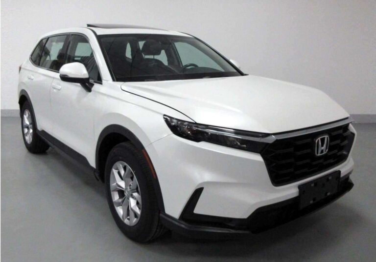 Novo Honda CR-V 2023 aparece em fotos vazadas na China