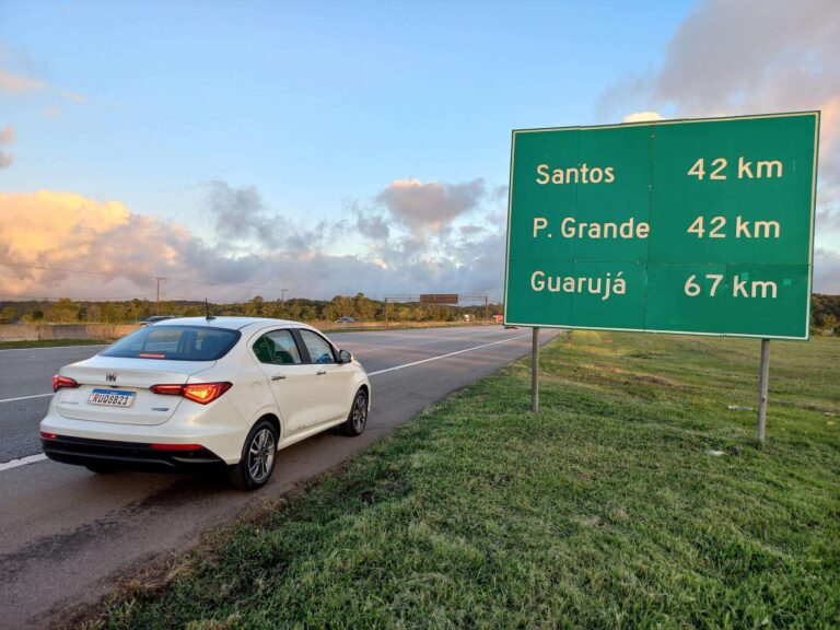 Fiat Cronos Automático é bom, bonito e custa R$ 8 mil a menos