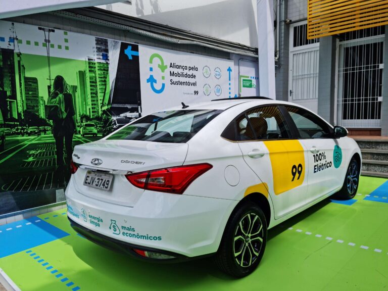 99 e Caoa Chery querem popularizar carro elétrico no Brasil