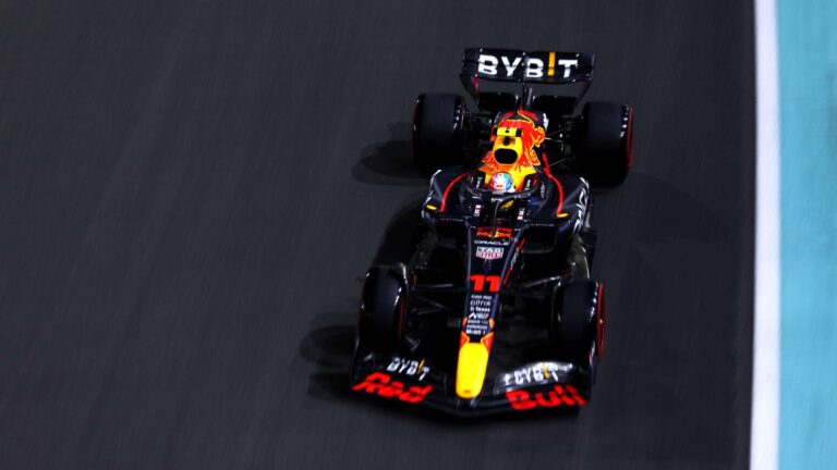Perez faz sua primeira pole em dia marcado por acidente