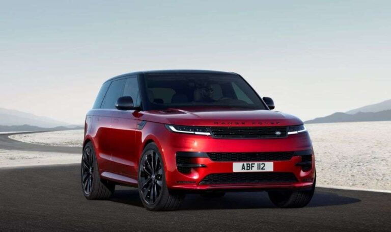 Range Rover Sport 2023 chega com novo visual e mais tecnologia