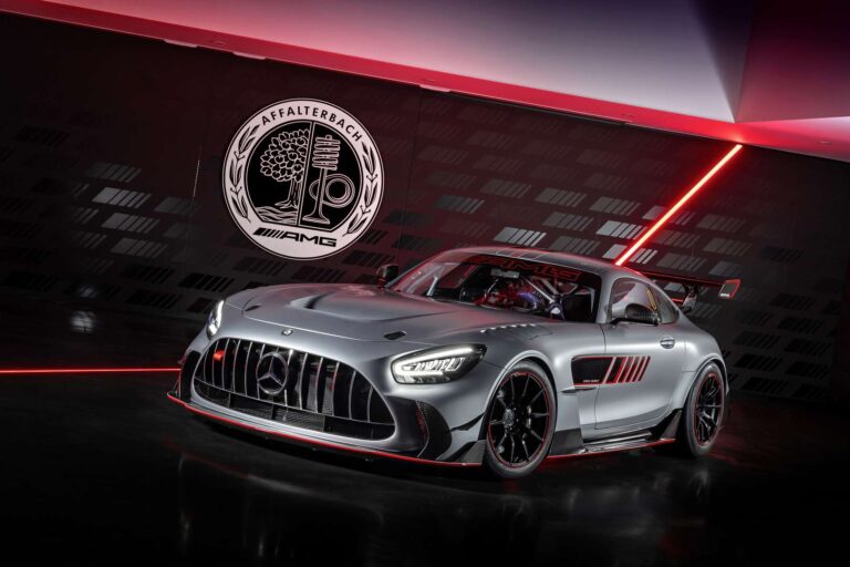 Mercedes-AMG GT Track Series estreia com 734 cv de potência