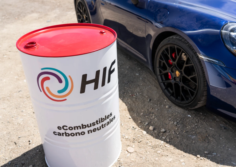 Calmon: Porsche demonstra no Brasil a opção da gasolina sintética