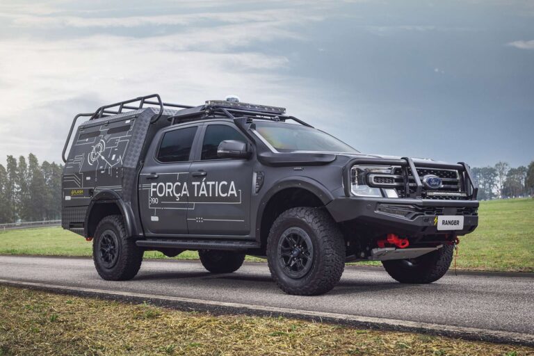 Ford Pro mostra Ranger e Transit em versões de polícia em SP