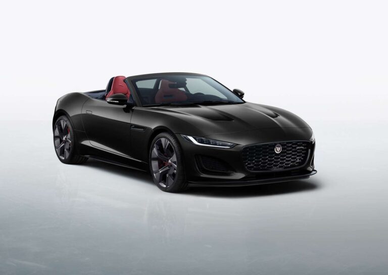 Jaguar F-Type 2022 tem edição Dynamic Black por R$ 589.260