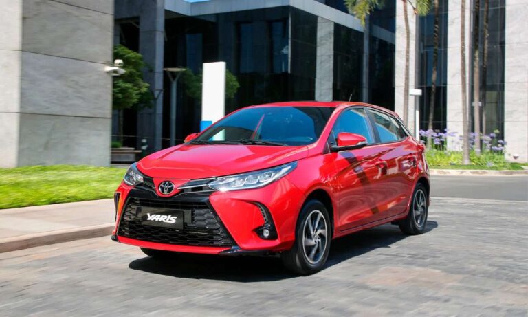 Mesmo fora de linha, Yaris Hatch é o carro usado mais valorizado do país
