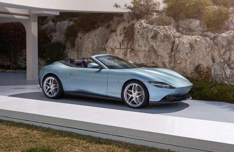 Ferrari Roma Spider é o conversível mais acessível da marca