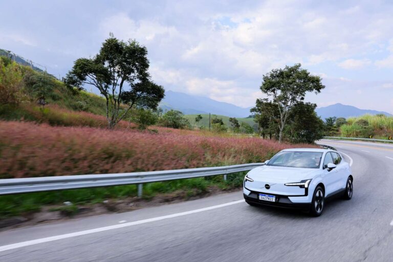 Avaliação: Volvo EX30 é um bom elétrico com soluções estranhas