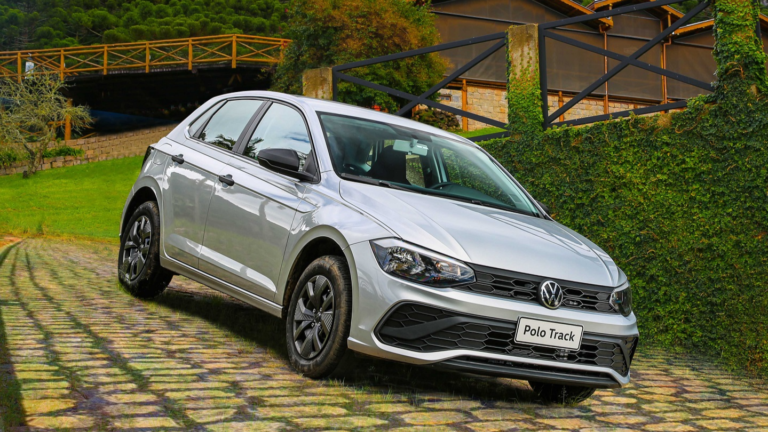 20 carros mais vendidos de Abril, do VW Polo ao Fiat Fastback