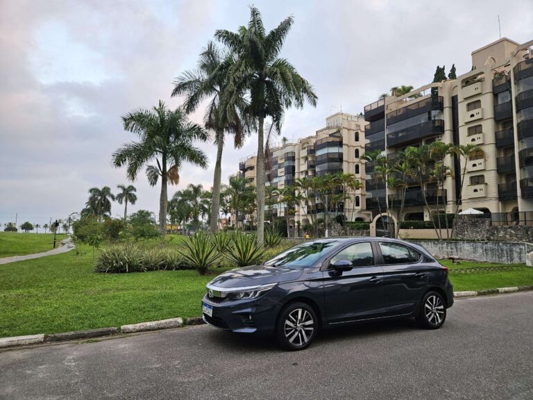 9 itens sobre o Honda City Hatchback EXL, versão intermediária