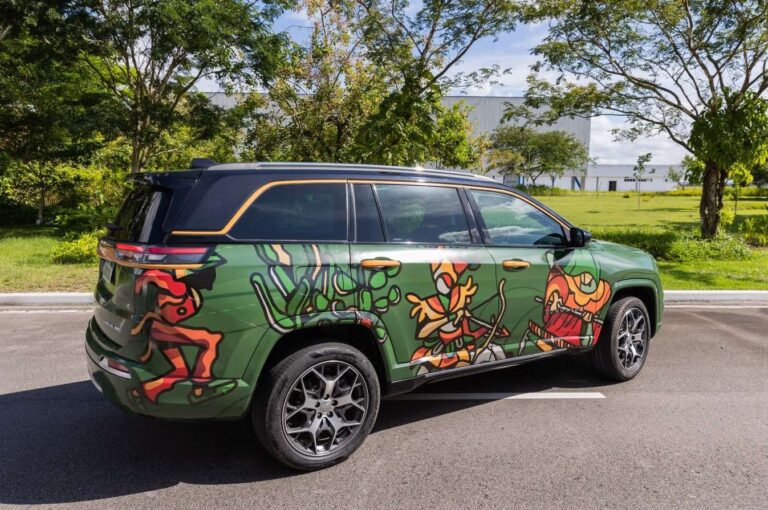 Jeep Commander ganha fantasia no Carnaval das 40 mil unidades