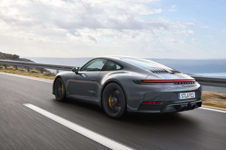 Calmon: novo 911 Carrera GTS destaca-se na linhagem Porsche