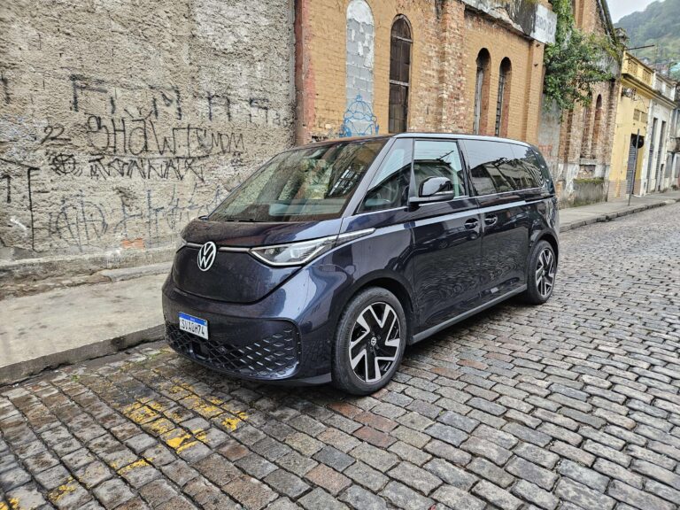 Avaliação: VW ID. Buzz é ótimo e vai além de uma Kombi elétrica
