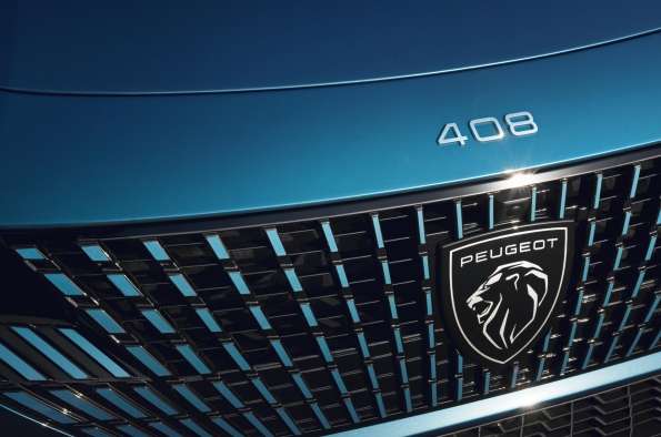 Peugeot surpreende e anuncia o inédito crossover cupê 408