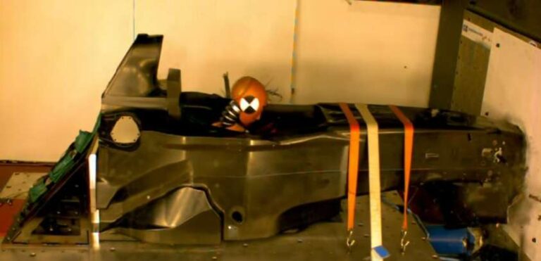 O que é o crash test e por que é tão importante na F1?