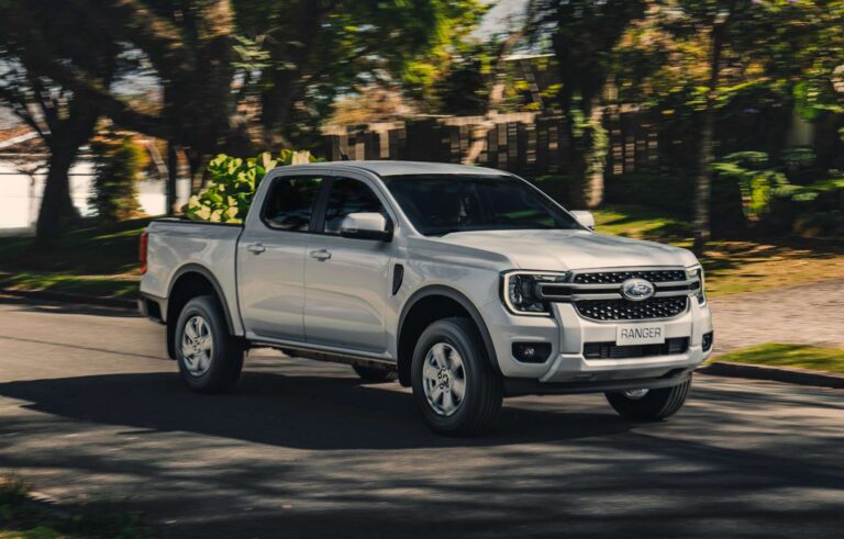 Picapes em 2025: Ford Ranger cresce 39%; Toyota Hilux recua e perde posição