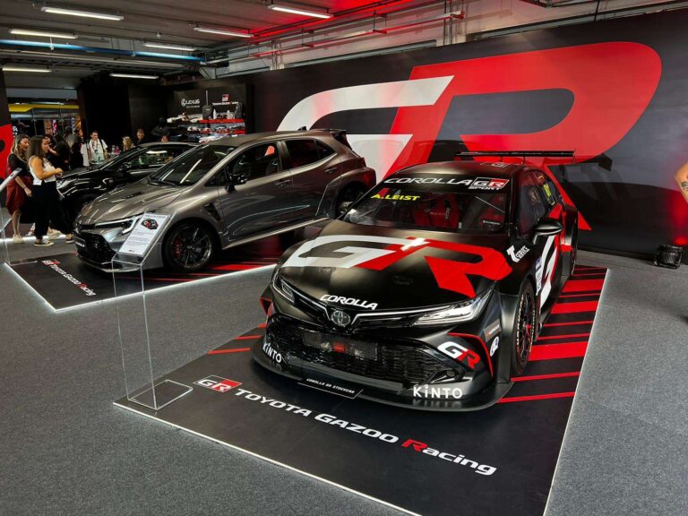 Toyota GR Corolla e GR Yaris estão no Festival Interlagos 2024