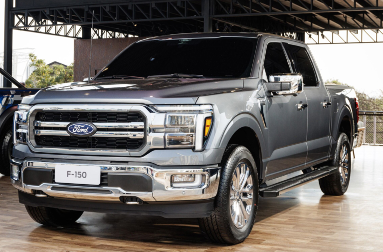 Ford revela nova F-150 2025, reestilizada, na feira Expointer