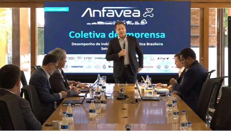 Anfavea diz que vendas de carros voltaram ao patamar pré pandemia