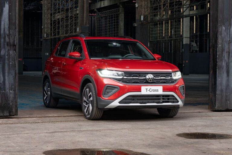 SUVs mais vendidos de Julho: T-Cross brilha, Renegade sobe