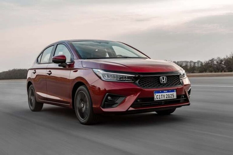 Honda começa a vender os novos City Hatchback e City Sedan 2025