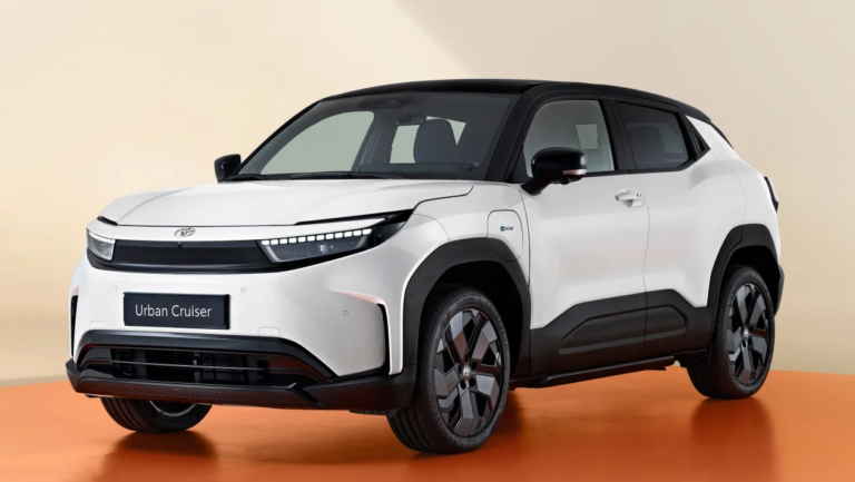 Toyota revela seu segundo carro elétrico, o SUV Urban Cruiser
