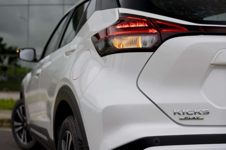 Próximo de estrear nova geração, Nissan Kicks ganha sobrenome Play no Brasil