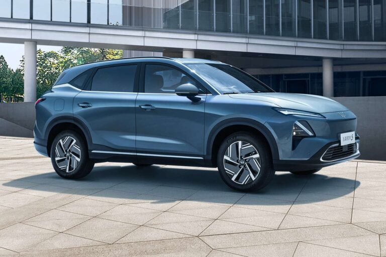 GM vai trazer outro carro chinês para enfrentar BYD Song e Haval H6 no Brasil