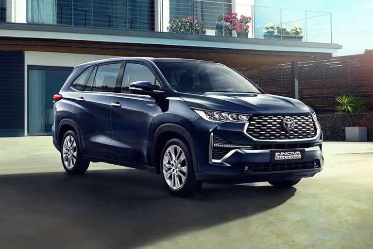 Carros híbridos da Toyota têm longas esperas por causa da alta procura