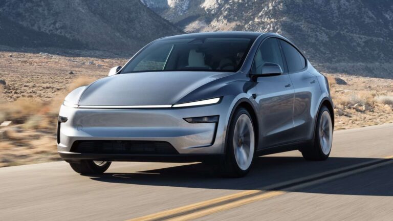 SUVs na China: novo Tesla Model Y lidera, mas só dividindo a linha BYD Song