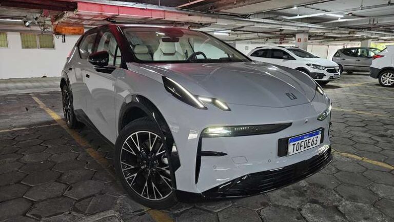 Zeekr bate 1.000 carros elétricos vendidos e acelera no Brasil