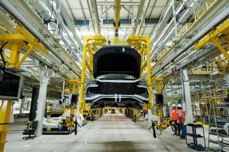 Calmon: BYD mostra fábrica na Bahia ainda sem começar produção efetiva
