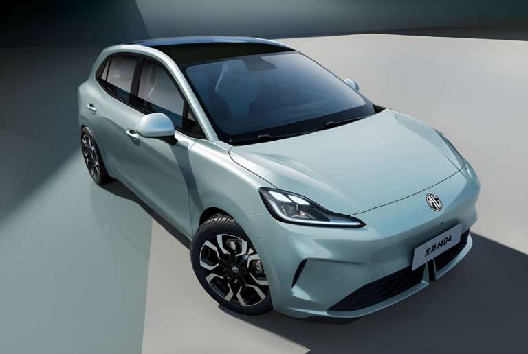 Novo MG4 elétrico terá bateria semissólida para tentar superar BYD Dolphin