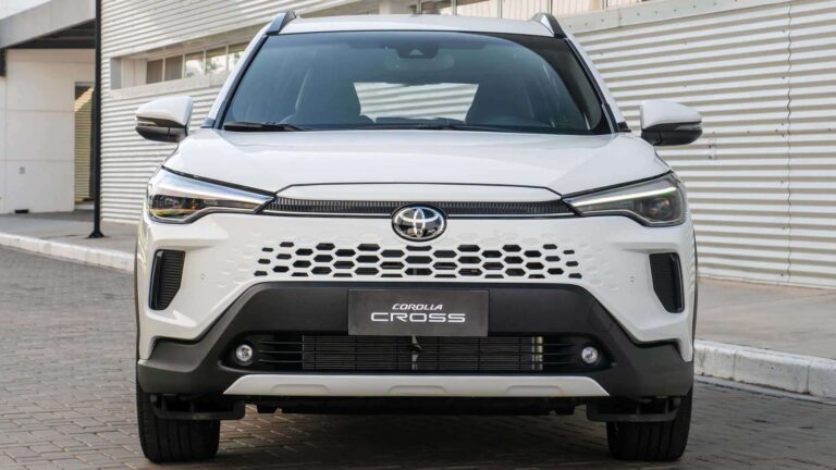 Calmon: primeiro semestre trouxe novos líderes, como o Corolla Cross