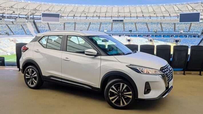 Kicks Play, o antigo, ainda é responsável por 59% das vendas do Nissan Kicks